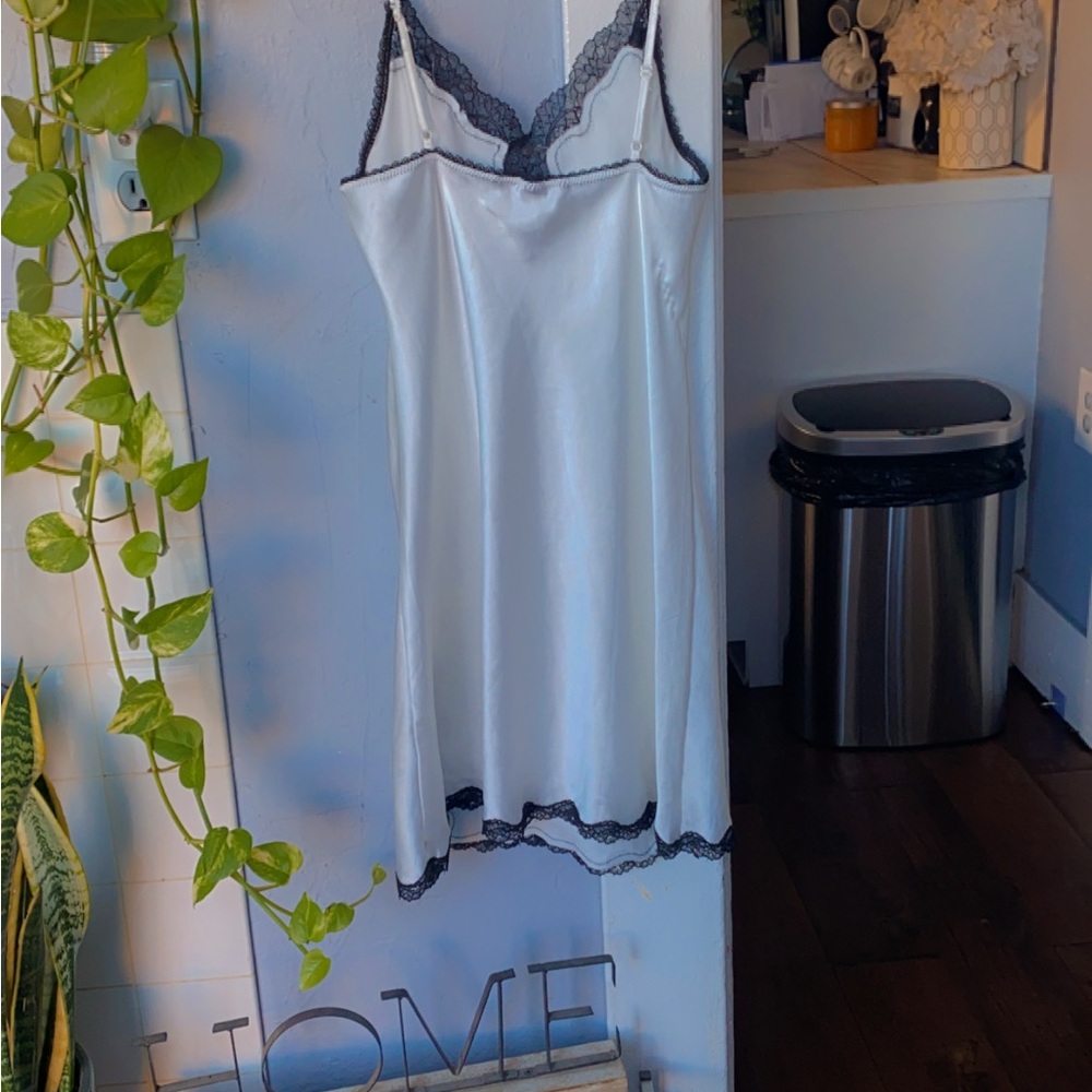 Victoria's Secret White Chemise with Black Lace - Picture 3 of 3